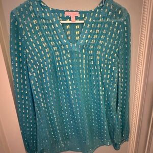 Lilly Pulitzer lightweight blouse